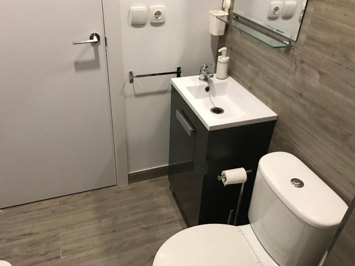 Pequeno Alojamiento Con Mini Piscina - No Climatizada Valencia Eksteriør billede